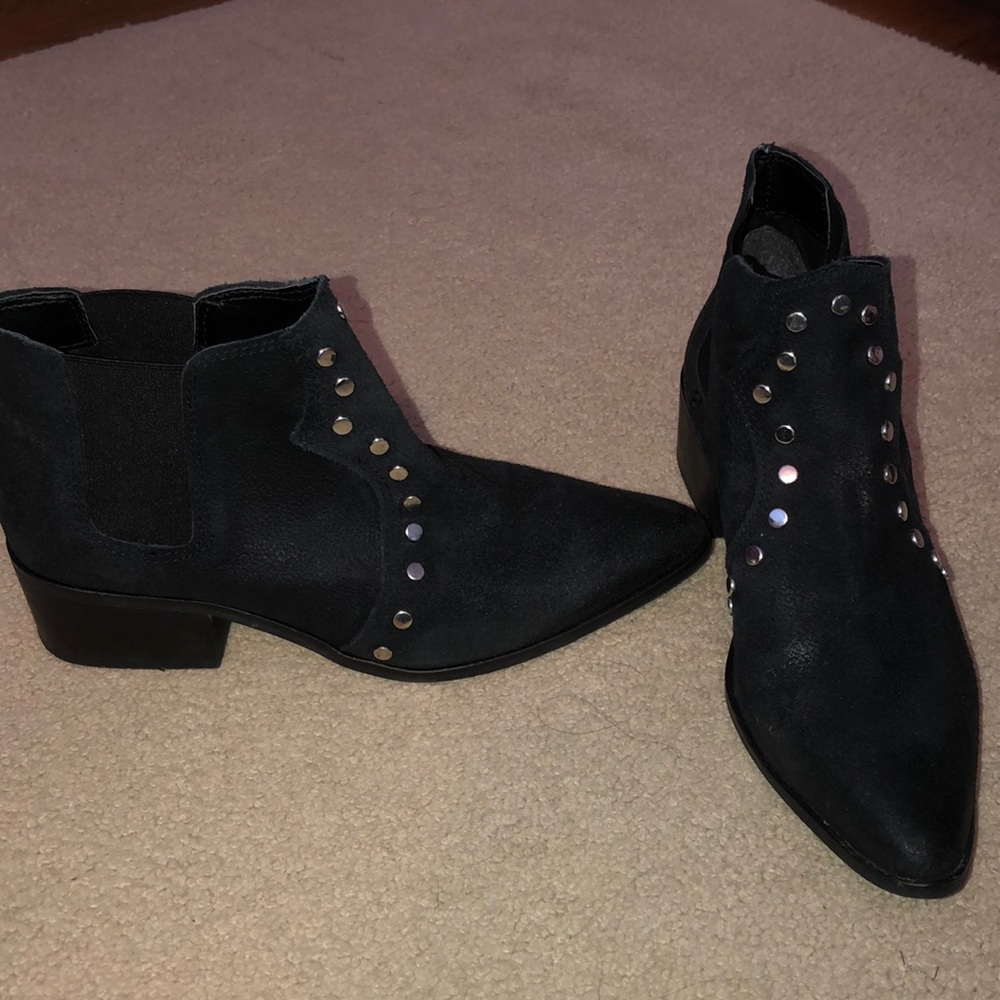 Steve Madden booties